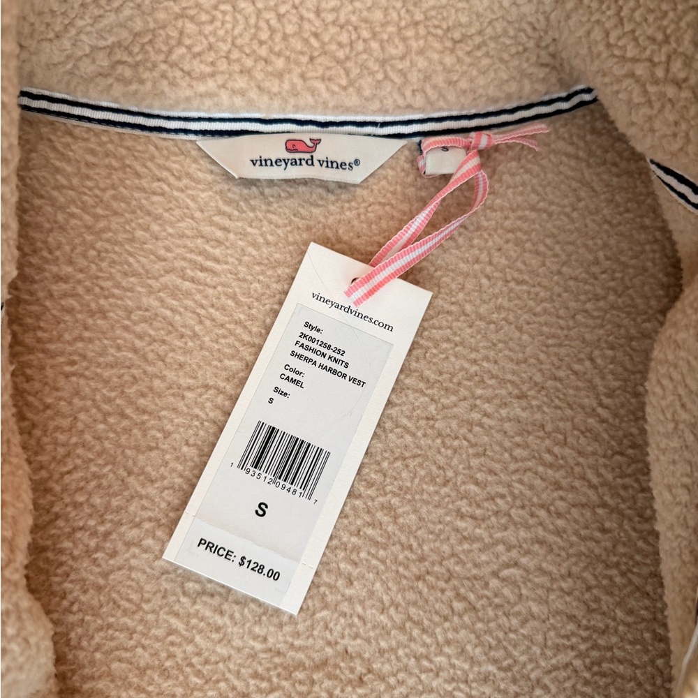 Vineyard Vines Women's Cream Fleece Vest